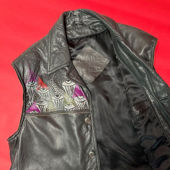 Vintage 90s Upcycled Black Leather Vest – Hand Painted All Seeing Eye Design - Picture 7 of 12